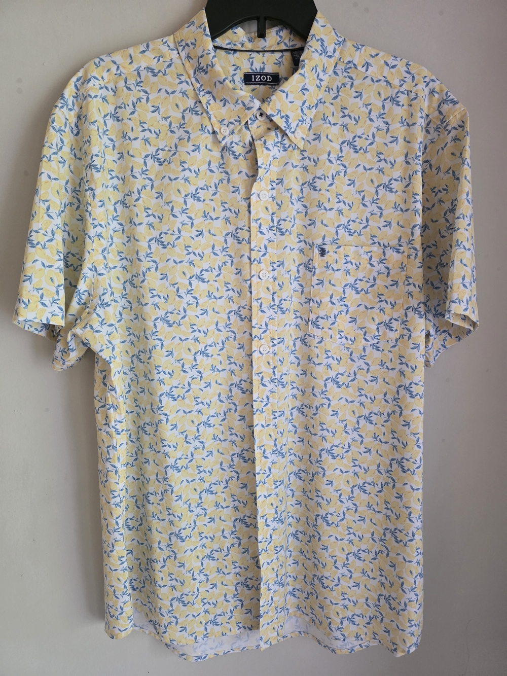 Izod Short-Sleeve Button-Down Shirt With Lemon Micro Print XL